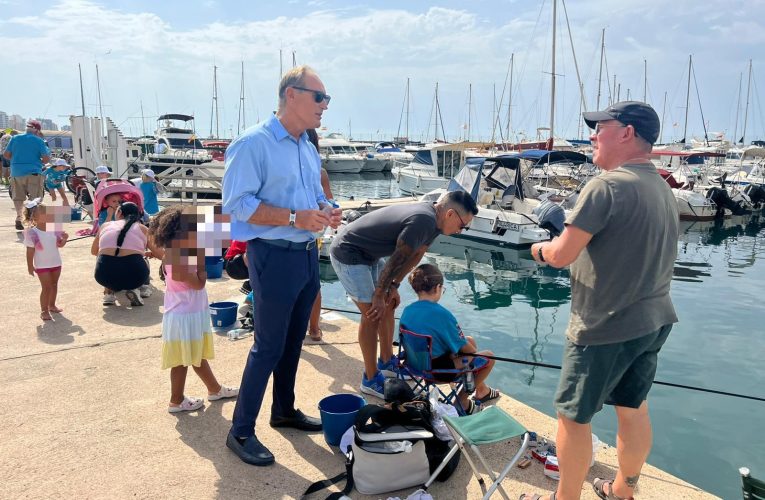 El Club de Mar enseña la pesca responsable a niños y niñas con el 19º Concurso ‘Captura sin muerte’
