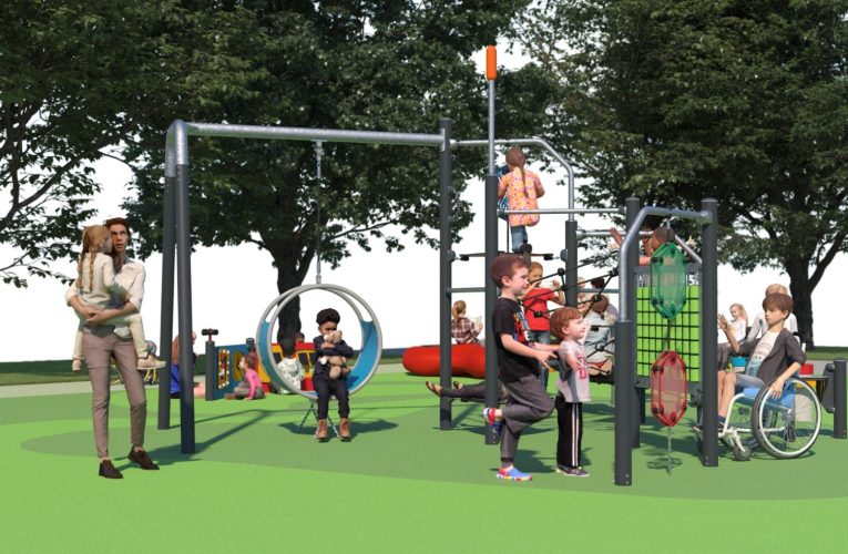 El Ayuntamiento invierte 285.000 euros en dos áreas infantiles inclusivas y sostenibles en El Puche y en Las Almadrabillas