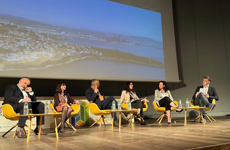 Almería exporta su modelo de éxito de Ciudad Activa al III Foro Urbano de España en La Coruña