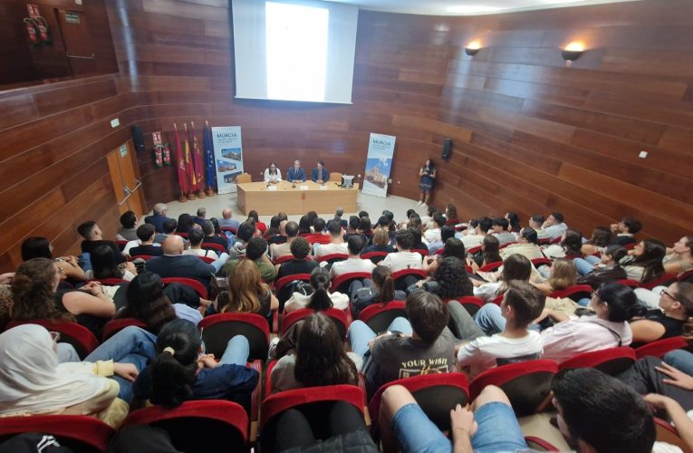 La gastronomía de Almería conquista el corazón de Murcia en una jornada de intercambio gastronómico
