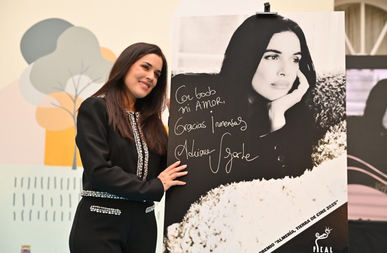Adriana Ugarte, estrella FICAL: “Almería tiene magnetismo para el cine y esa energía la sentí cuando rodé en Cabo de Gata”