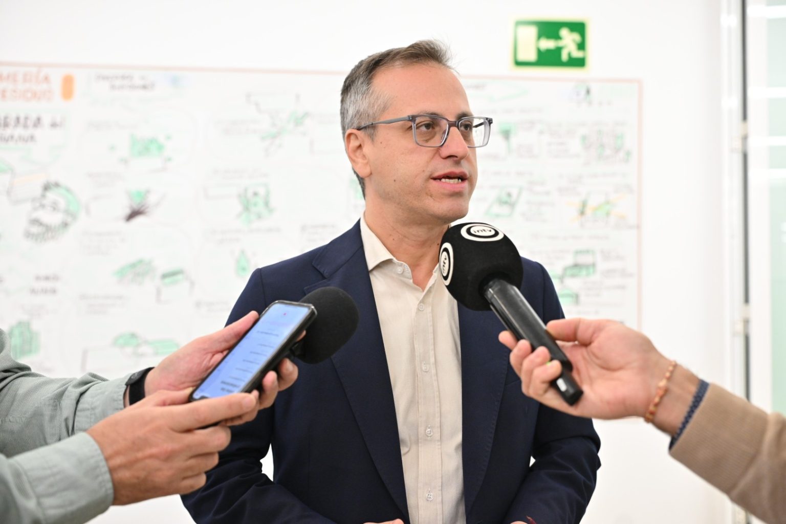El Ayuntamiento licita el nuevo contrato de limpieza viaria y de playas ...