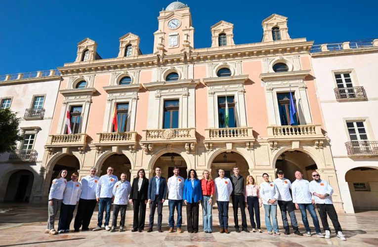 Los mejores chefs de Almería cocinarán el próximo viernes en la Plaza Vieja por una causa solidaria en ‘Sabores que suman’