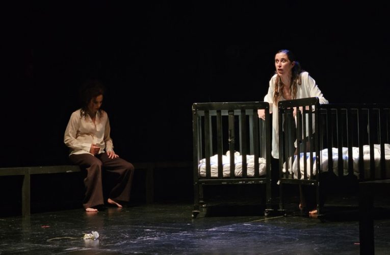 ‘Lorca’s indómitas’ despliega todo el poder y la intensidad de la mujer lorquiana en una excelente obra de Atalaya Teatro