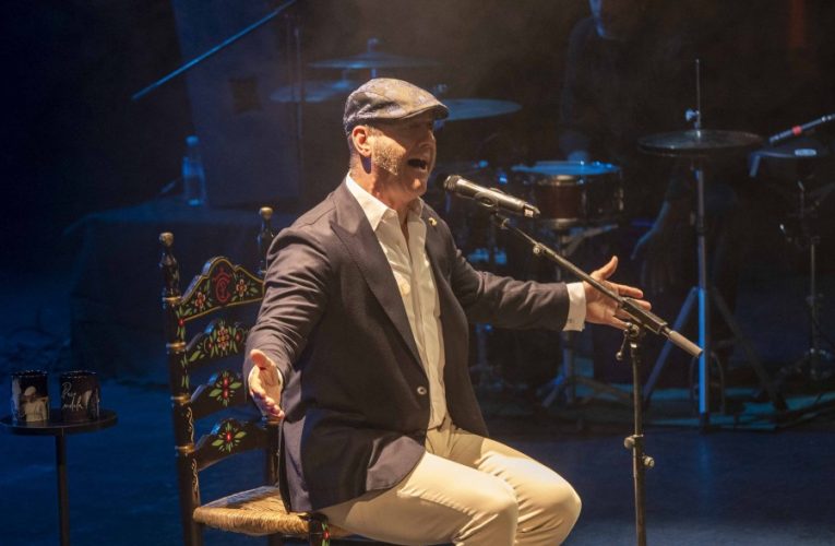 Paco Candela llena el Auditorio, en una noche de celebración y raíces
