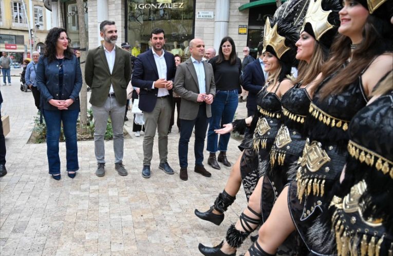 El Paseo de Almería, escenario escogido por Mojácar para presentar sus fiestas de Moros y Cristianos
