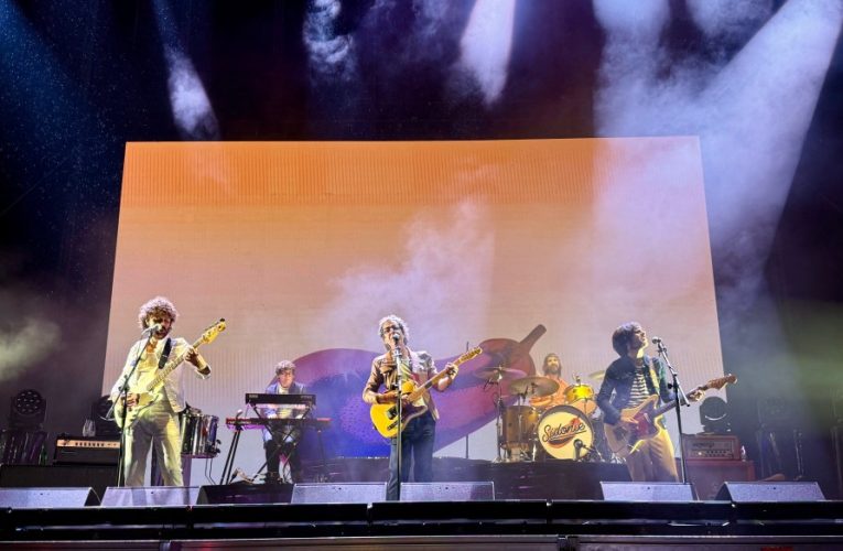 Sidonie puso anoche patas arriba Solazo +Music con su música, alegría y descaro, en una segunda jornada con 13 artistas