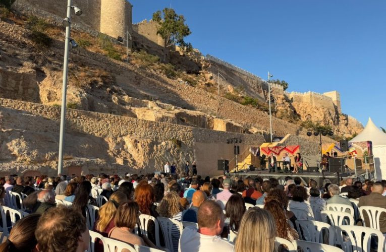 La cantera acompaña a Inka Díaz en unos ‘Atardeceres Flamencos’ llenos de arte, pasión y duende