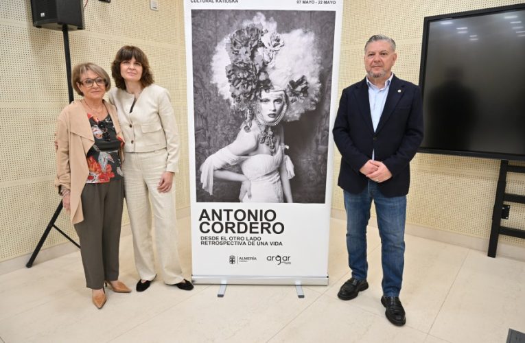 Una exposición benéfica recordará parte del primoroso legado fotográfico de Antonio Cordero