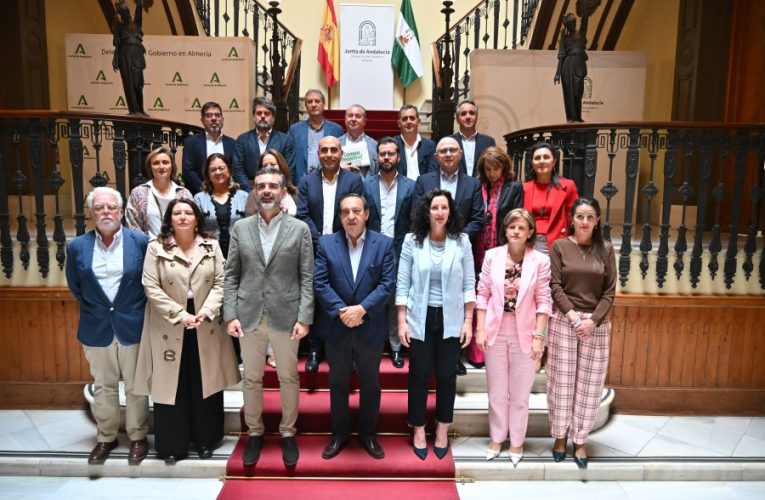 La alcaldesa destaca al sector agrícola “como uno de los más importantes de la capital”