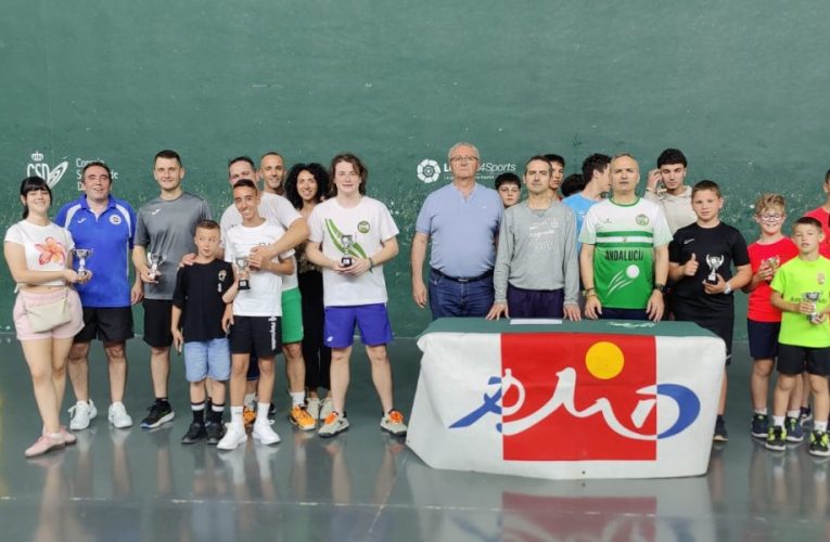 Clausura de los XLI Juegos Deportivos Municipales de Frontón