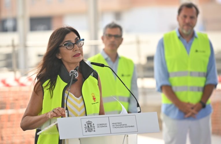 El Ayuntamiento reclama al Gobierno “certezas y compromisos” sobre los plazos para concluir las obras y la llegada del AVE a Almería