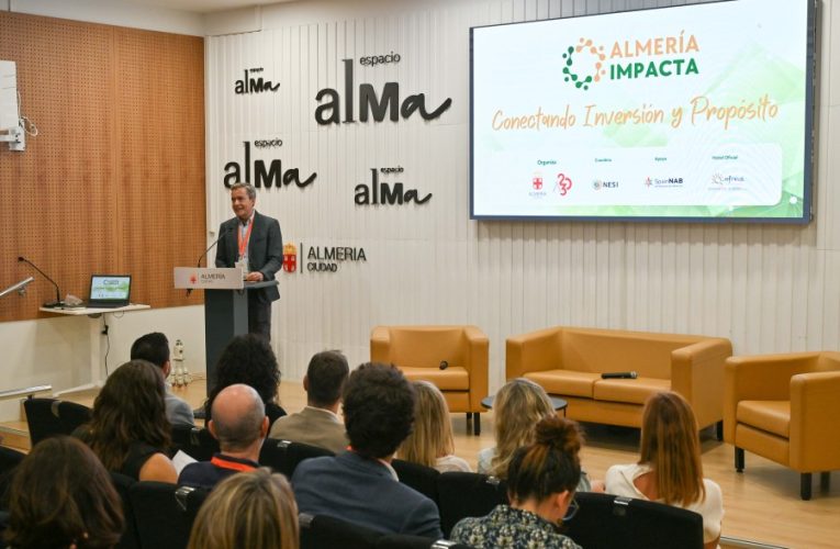 ‘Almería Impacta’ reúne a más de un centenar de empresas y entidades sociales para afrontar los retos de integración de personas vulnerables